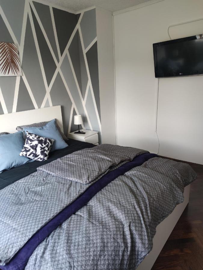 Апартаменти Apartman M&M'S Карловаць Екстер'єр фото